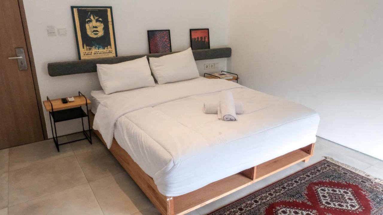 Tengah Tengah Jakarta Extérieur photo