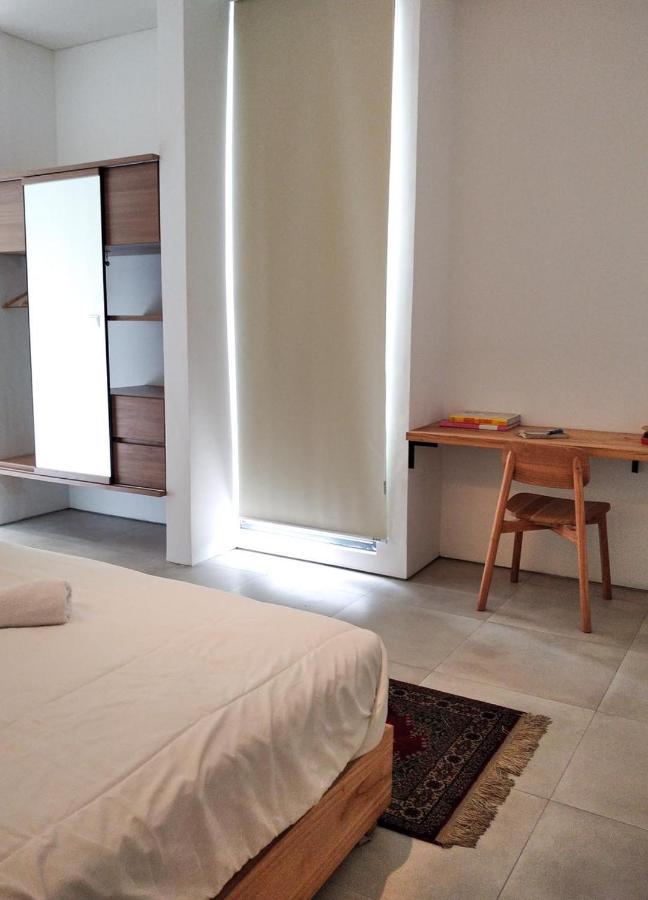 Tengah Tengah Jakarta Extérieur photo